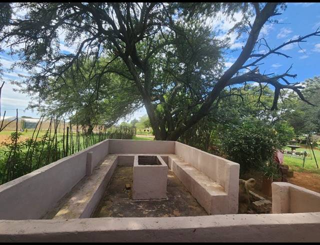 3 BEDROOM HOUSE FOR SALE IN MIDDELVLEI AH